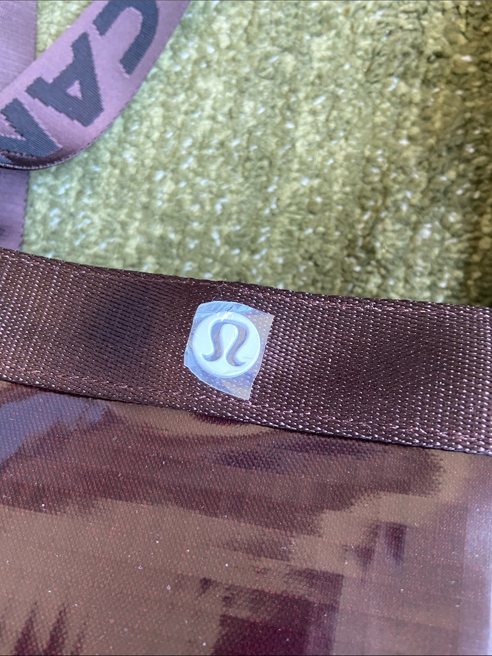 lululemon athletica Burgundy Glossy Olympic Maple Leaf Tote - Picture 3 of 7